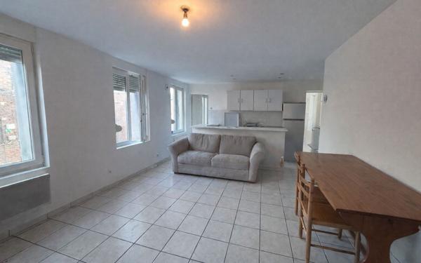 Immeuble à vendre    7 pièces • 121 m2 Douai