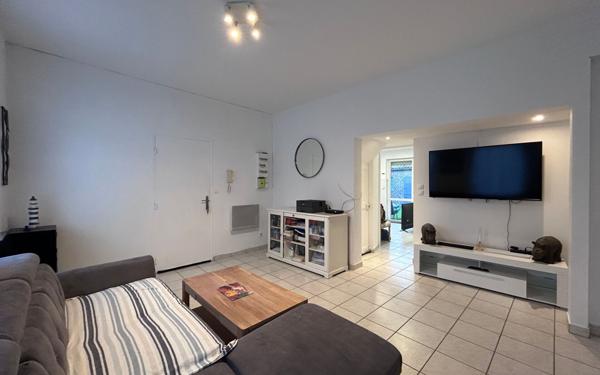 Immeuble à vendre    7 pièces • 121 m2 Douai