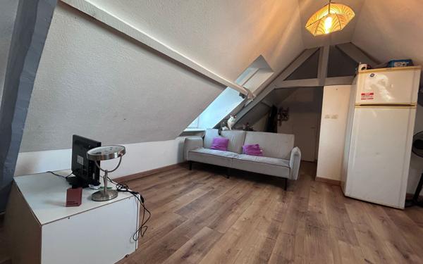 Immeuble à vendre    7 pièces • 121 m2 Douai
