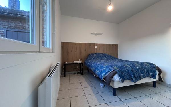 Immeuble à vendre    7 pièces • 121 m2 Douai