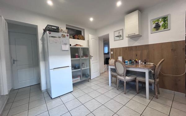 Immeuble à vendre    7 pièces • 121 m2 Douai