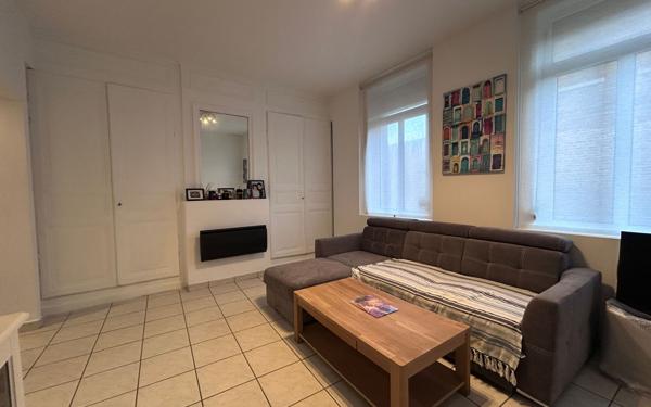 Immeuble à vendre    7 pièces • 121 m2 Douai