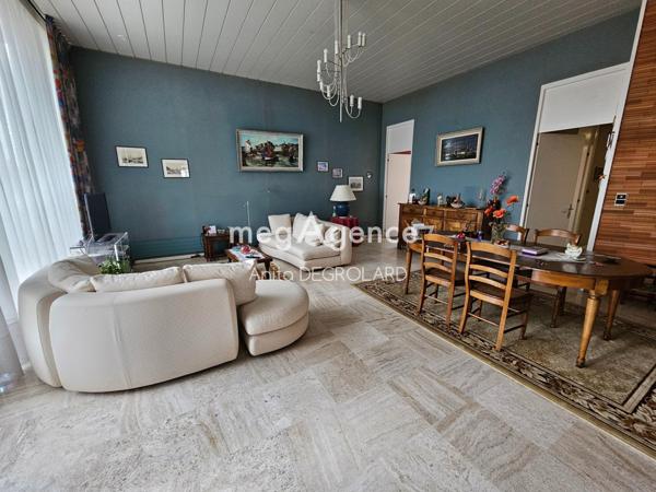 Appartement à LA ROCHE-SUR-YON, 85000 - 3 pièces 134m²