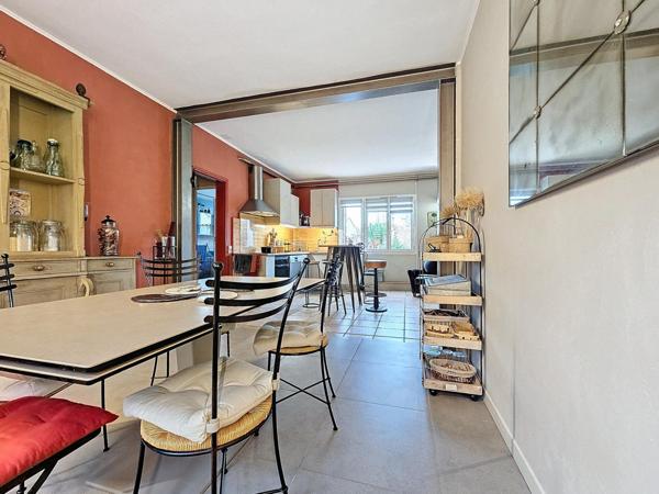 La Verrière village maison familiale au calme