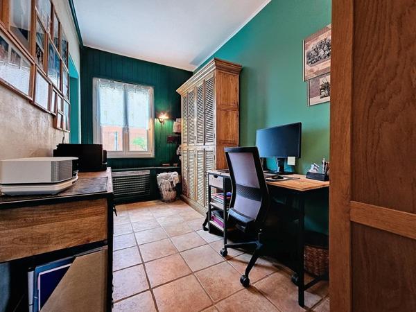 La Verrière village maison familiale au calme