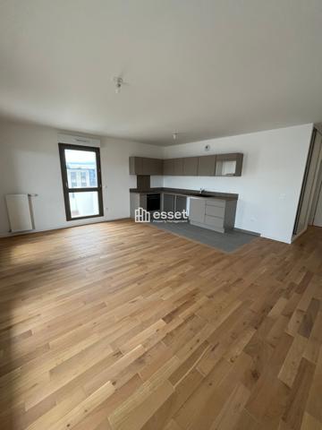 Location Appartement 4 pièces 85.28 m² - Antony 92160
