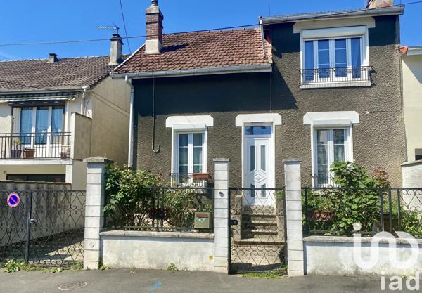 Maison traditionnelle 4 pièces de 100 m² à Neuilly-sur-Marne (93330)