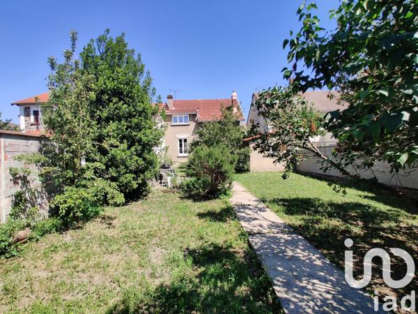 Maison traditionnelle 4 pièces de 100 m² à Neuilly-sur-Marne (93330)