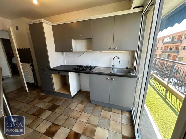 Appartement à louer 3 pièces 77.21m² Mandelieu-la-Napoule (06210)