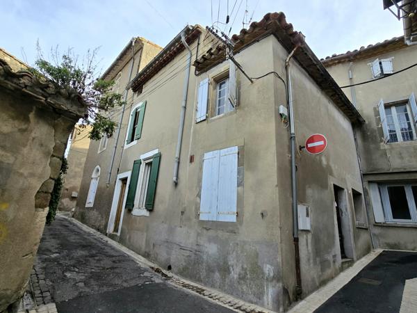 MAISON DE VILLAGE À RENOVER