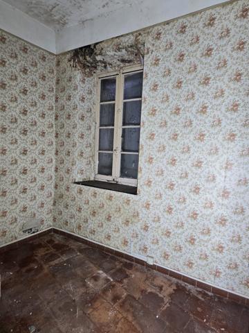 MAISON DE VILLAGE À RENOVER