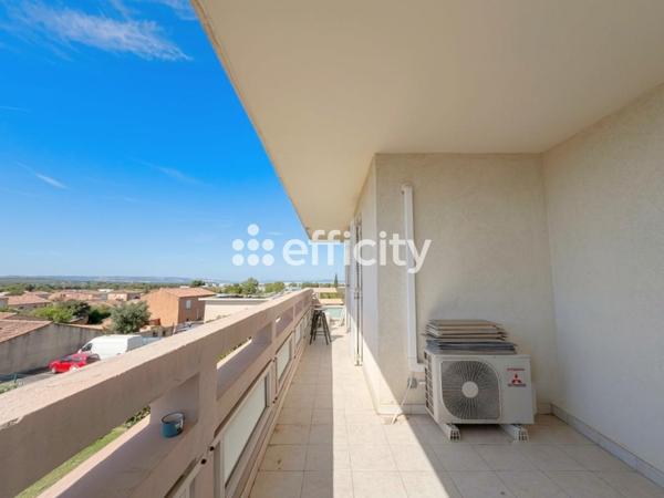 Appartement
         3 pièces
        - 64 m² 228 000 € *