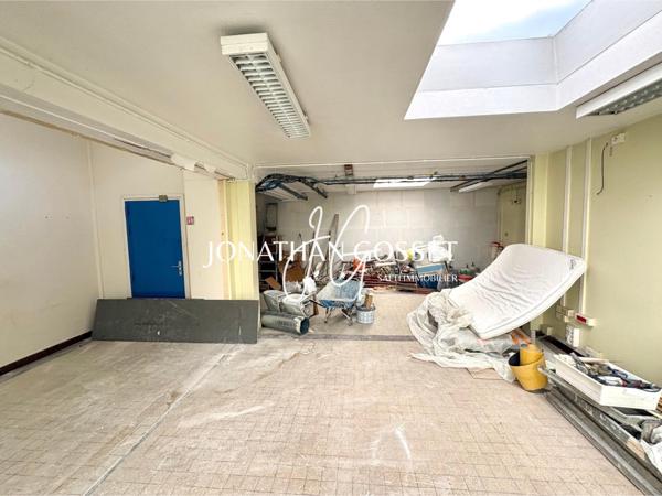 Andrésy: Appartement à aménagé de 176m2 avec jardinet en plein coeur du centre ville