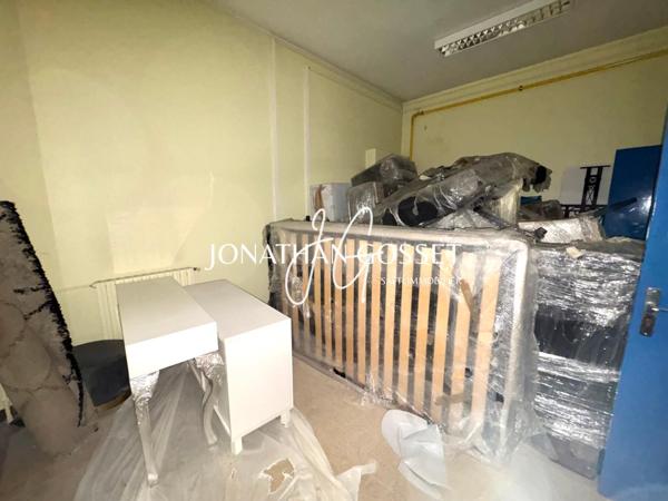 Andrésy: Appartement à aménagé de 176m2 avec jardinet en plein coeur du centre ville