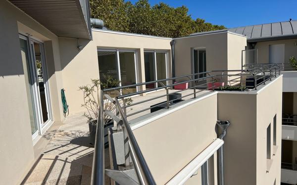 Appartement à vendre    5 pièces • 158,36 m2 Colomiers
