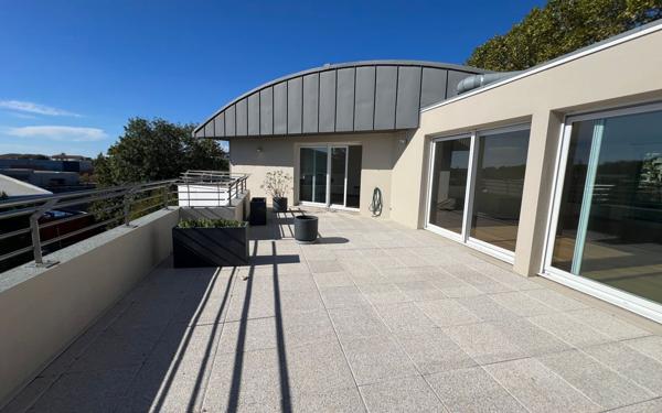 Appartement à vendre    5 pièces • 158,36 m2 Colomiers