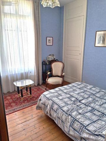 Maison de maître à vendre à La Flèche dans la Sarthe (72200), ref : 403   
la fleche