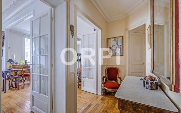 Appartement à vendre    4 pièces • 68 m2 Paris 14