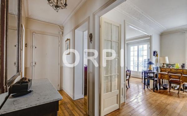 Appartement à vendre    4 pièces • 68 m2 Paris 14