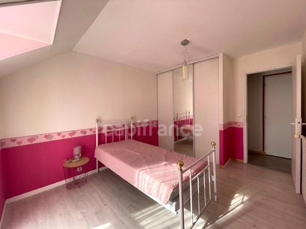 Longère familiale 5 chambres + dépendance – 180 m² – Grand-Champ proche Vannes