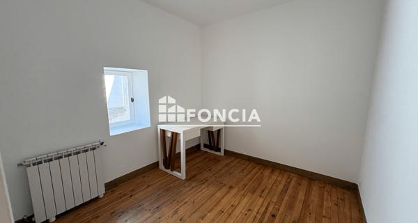 Location Appartement 3 pièces 56.49 m² - Nîmes 30000
