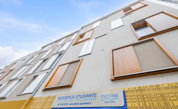 INVESTISSEMENT LOCATIF – CLERMONT-FERRAND - Résidence étudiante Nemea Appart'Etud Clermont Centre*** - 5,58%  de rentabilité.