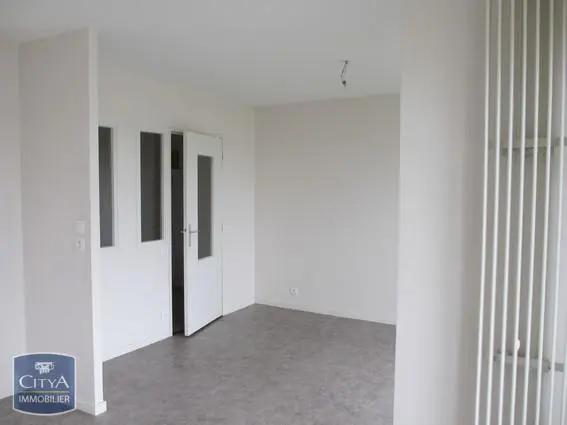 Appartement à louer 2 pièces 29.9m²