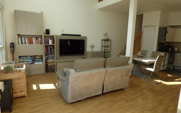 Appartement à vendre    4 pièces • 95,24 m2 Rosny-sous-Bois