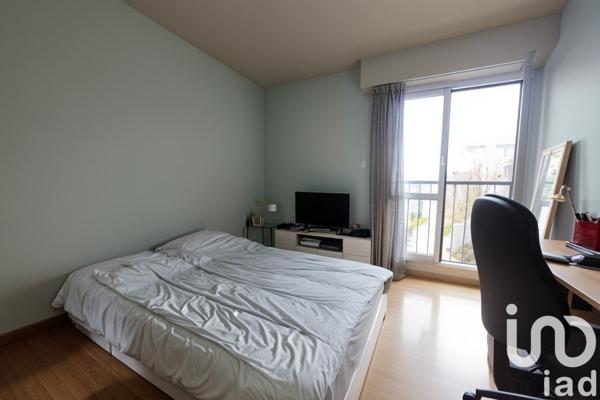 Appartement 5 pièces de 97 m² à Les Ulis (91940)