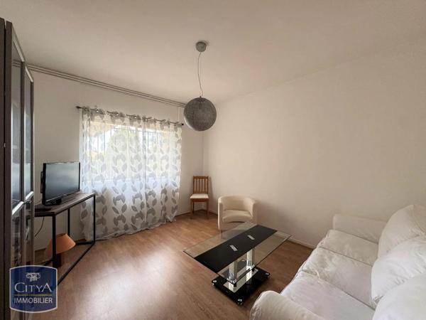 Appartement à louer 2 pièces 63.55m² Marseille 9e Arrondissement (13009)