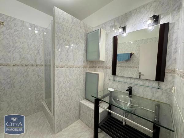 Appartement à louer 2 pièces 63.55m² Marseille 9e Arrondissement (13009)