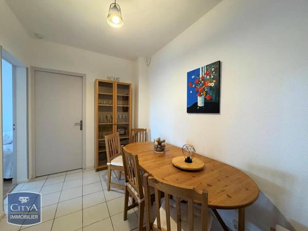 Appartement à louer 2 pièces 63.55m² Marseille 9e Arrondissement (13009)