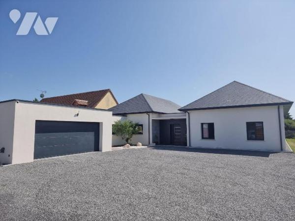 Maison contemporaine avec piscine, pool house et prestations de qualité ? Terrain de 1 750 m². ...