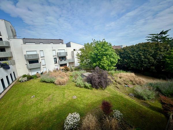 Appartement Carrières-Sous-Poissy 3 pièce(s) 59 m2 €235 000 ** - Référence 9143