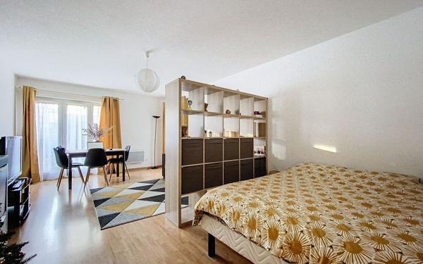 Appartement à vendre    2 pièces • 56 m2 Châtillon