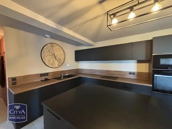 Appartement à vendre 4 pièces 117m² Frontignan (34110)