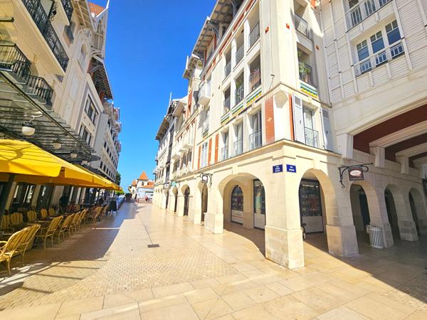 Appartement T3 traversant 73,15 m² avec parking en sous-sol , Arcachon