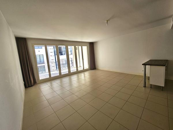 Appartement T3 traversant 73,15 m² avec parking en sous-sol , Arcachon
