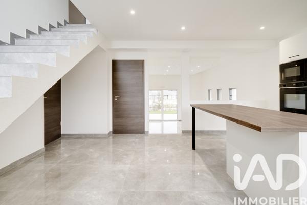 Maison à vendre 6 pièces 119 m² Saint-Nicolas-de-Port