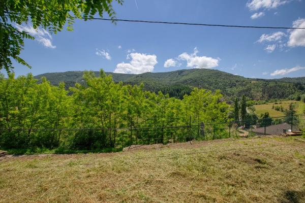 Maison à vendre    4 pièces •  Saint-Vincent-de-Durfort