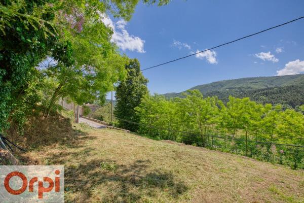 Maison à vendre    4 pièces •  Saint-Vincent-de-Durfort