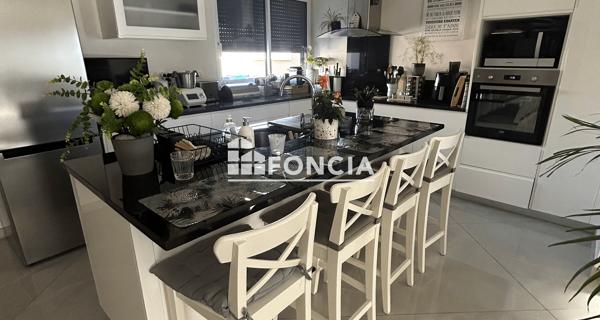 Location Maison 5 pièces 127.8 m² - Niort 79000