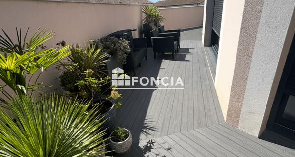 Location Maison 5 pièces 127.8 m² - Niort 79000