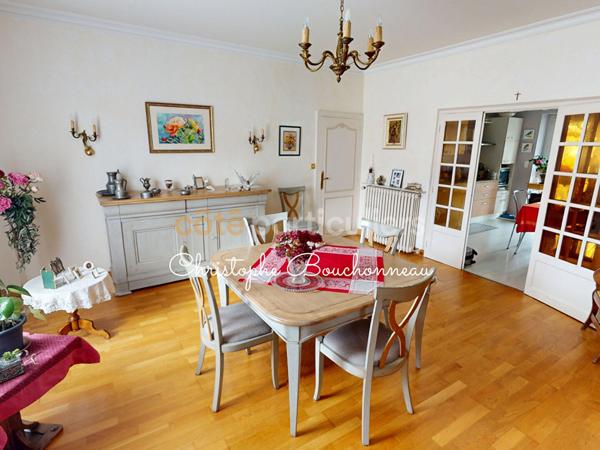 Vente Immeuble de rapport174 m² - 7 Pièces - CHOLET (49300)