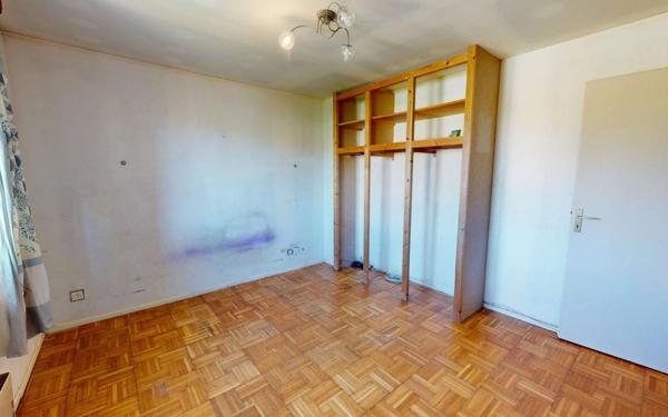 Maison à vendre    5 pièces • 118,74 m2 Vaulx-en-Velin