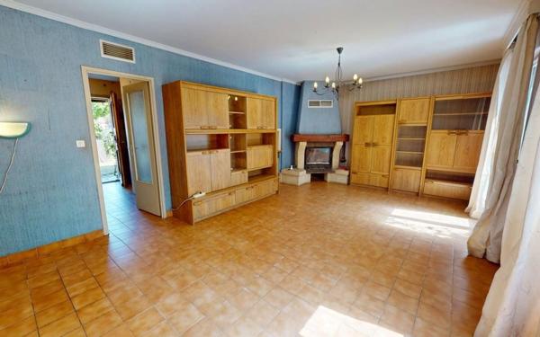 Maison à vendre    5 pièces • 118,74 m2 Vaulx-en-Velin