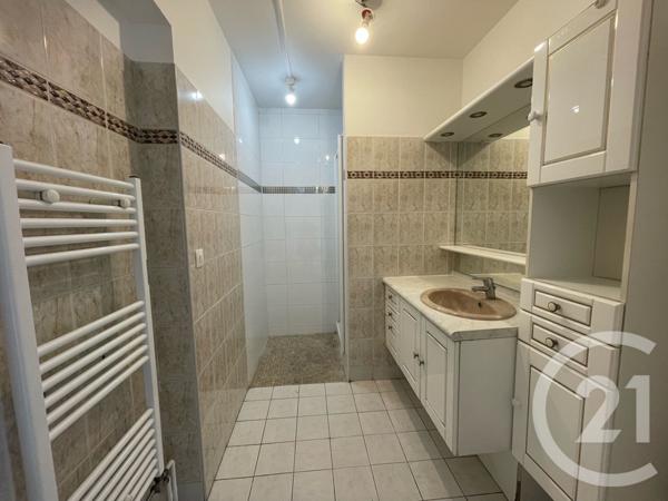 Appartement F3 à vendre  3 pièces - 60 m2 PONTAULT COMBAULT - 77