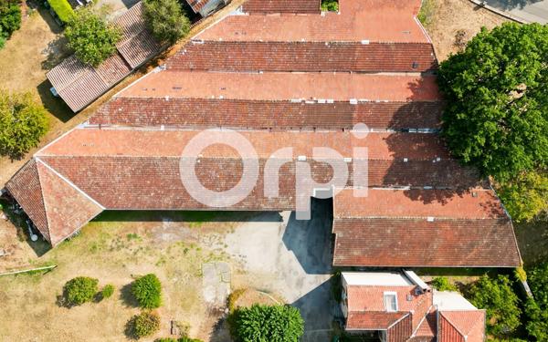 Maison à vendre    5 pièces • 131 m2 Ruoms