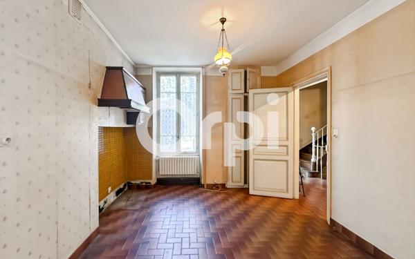 Maison à vendre    5 pièces • 131 m2 Ruoms