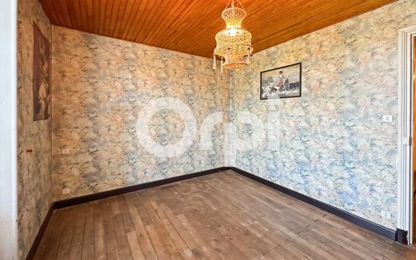 Maison à vendre    5 pièces • 131 m2 Ruoms